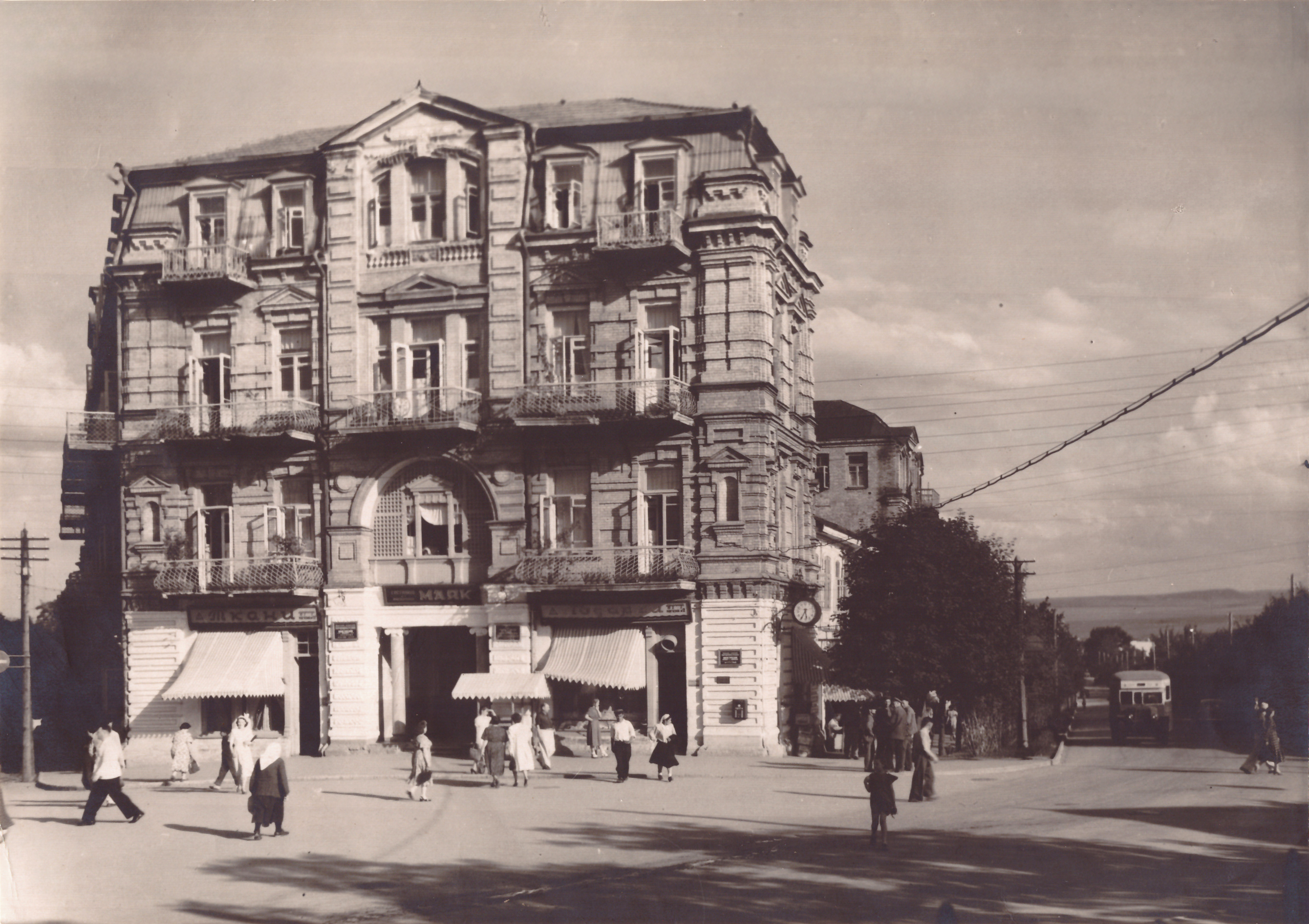 Гостиница Метрополь в Ессентуках